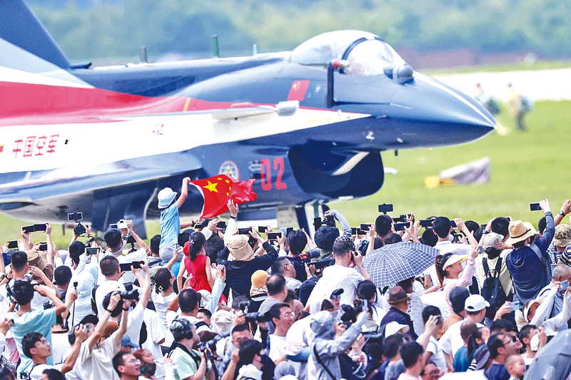 插爆小粉穴长春航空展迎来首个公众日